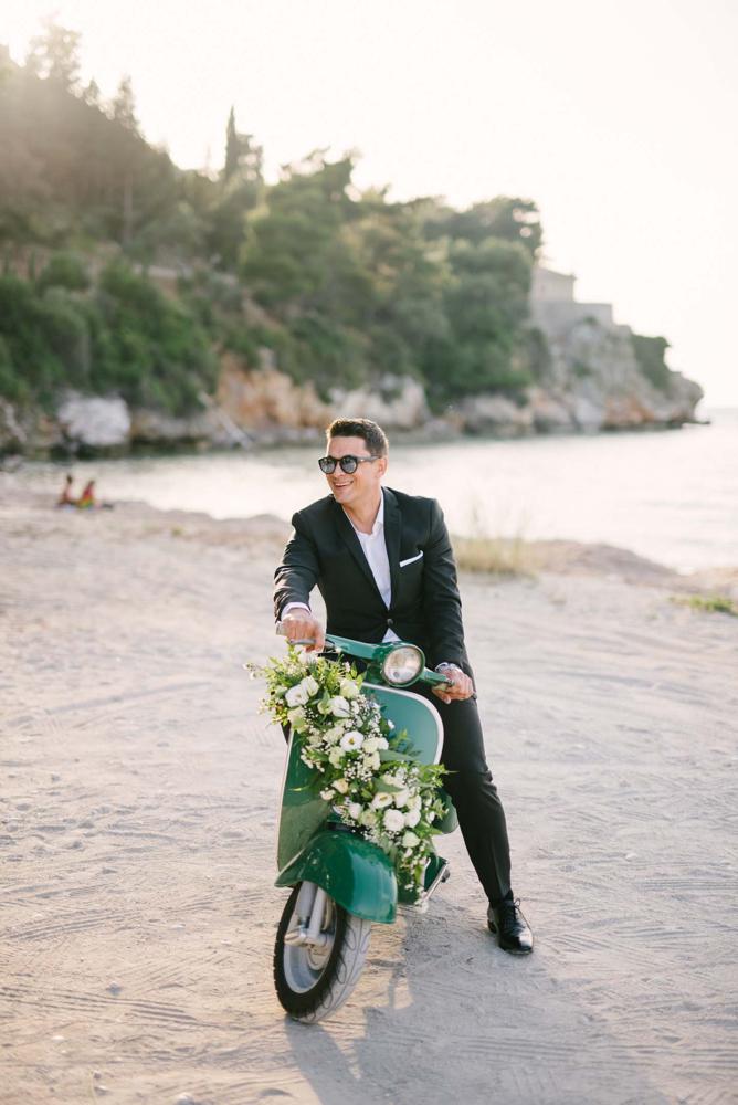 MARIOS & KONSTANTINA